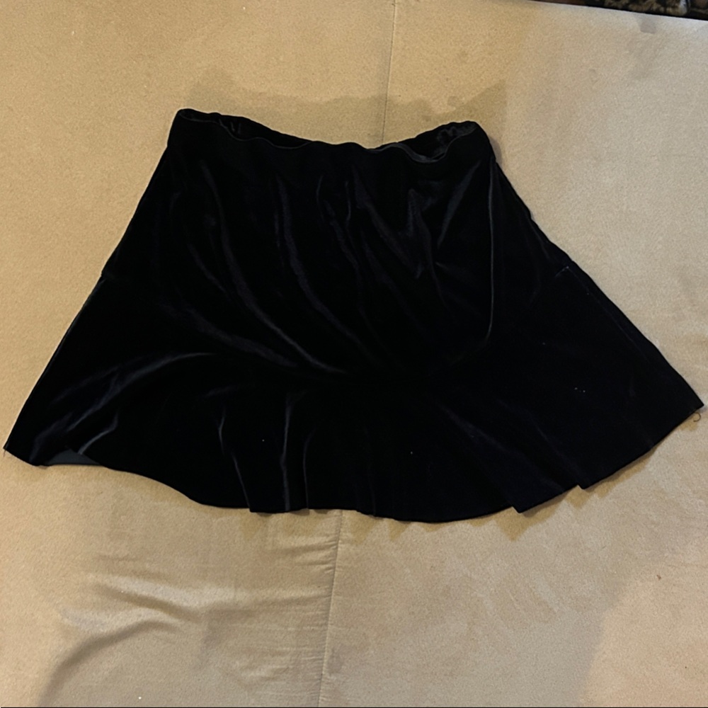 Elegant Black Velvet Skirt